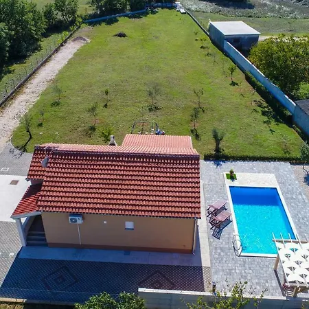 Kuca Za Odmor Marija Villa Policnik Exterior photo